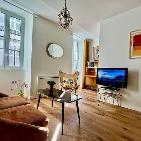 Escapade Vintage Avec Terrasse En Centre Historique Apartment La Rochelle  Ngoại thất bức ảnh