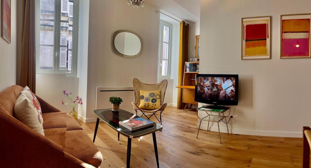 Escapade Vintage Avec Terrasse En Centre Historique Apartment La Rochelle  Ngoại thất bức ảnh