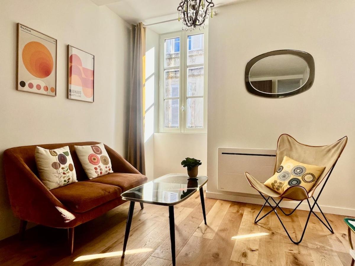 Escapade Vintage Avec Terrasse En Centre Historique Apartment La Rochelle  Ngoại thất bức ảnh
